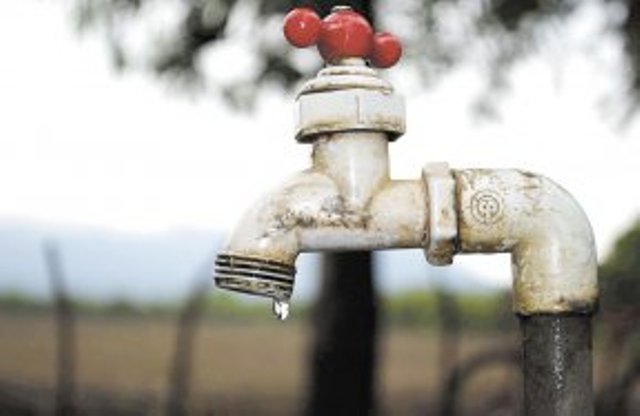 AGUA POTABLE NO LLEGA SECTORES, URBANIZACIONES PUERTO PLATA