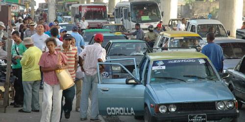 Denuncian quitan subsidio gasoil transportistas