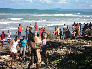Hallan cadáver joven desaparecido en playa de Gaspar Hernández