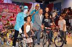 PROGRAMA “USTEDES & NOSOTROS” DISTRIBUYE JUGUETES NIÑOS POBRES