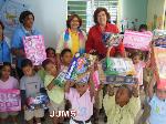 GOBERNADORA PUERTO PLATA ENTREGA JUGUETES NIÑOS POBRES