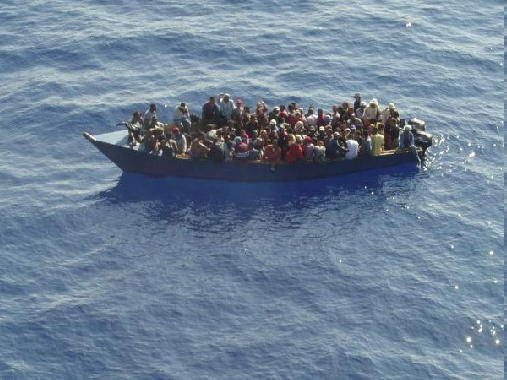 CREEN PUERTOPLATEÑOS VIAJAN YOLA ZOZOBRÓ; MUEREN ONCE PERSONAS