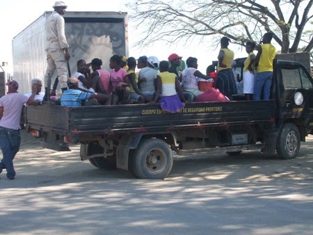 DNCD OCUPA DROGAS PUERTO PLATA; DETIENEN DECENAS HAITIANOS INDOCUMENTADOS