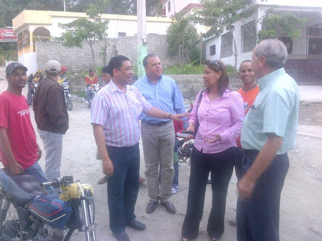 GOBIERNO DISPONE AMPLIO PLAN  ASFALTADO CALLES MUNICIPIOS PUERTO PLATA
