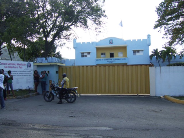 REALIZAN DONATIVOS CENTRO PENITENCIARIO PUERTO PLATA
