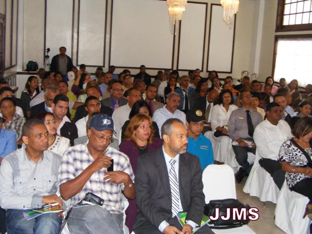 ABORDAN TEMAS PUNTUALES SEMINARIO TRANSPARENCIA GUBERNAMENTAL