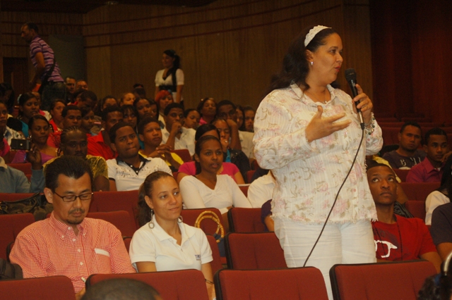ESTUDIANTES CURA-UASD PARTICIPAN TERTULIA TURÍSTICA