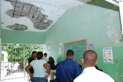 ESCUELA SAN MARCOS PRESENTA MALAS CONDICIONES