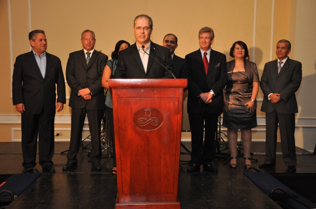 ASOCIACIÓN HOTELES SANTO DOMINGO PRESENTA JUNTA DIRECTIVA 