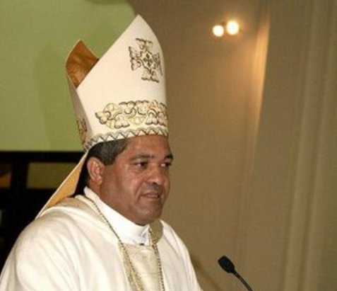 CELEBRAN SEPTIMO ANIVERSARIO TOMA POSESIÓN OBISPO PUERTO PLATA