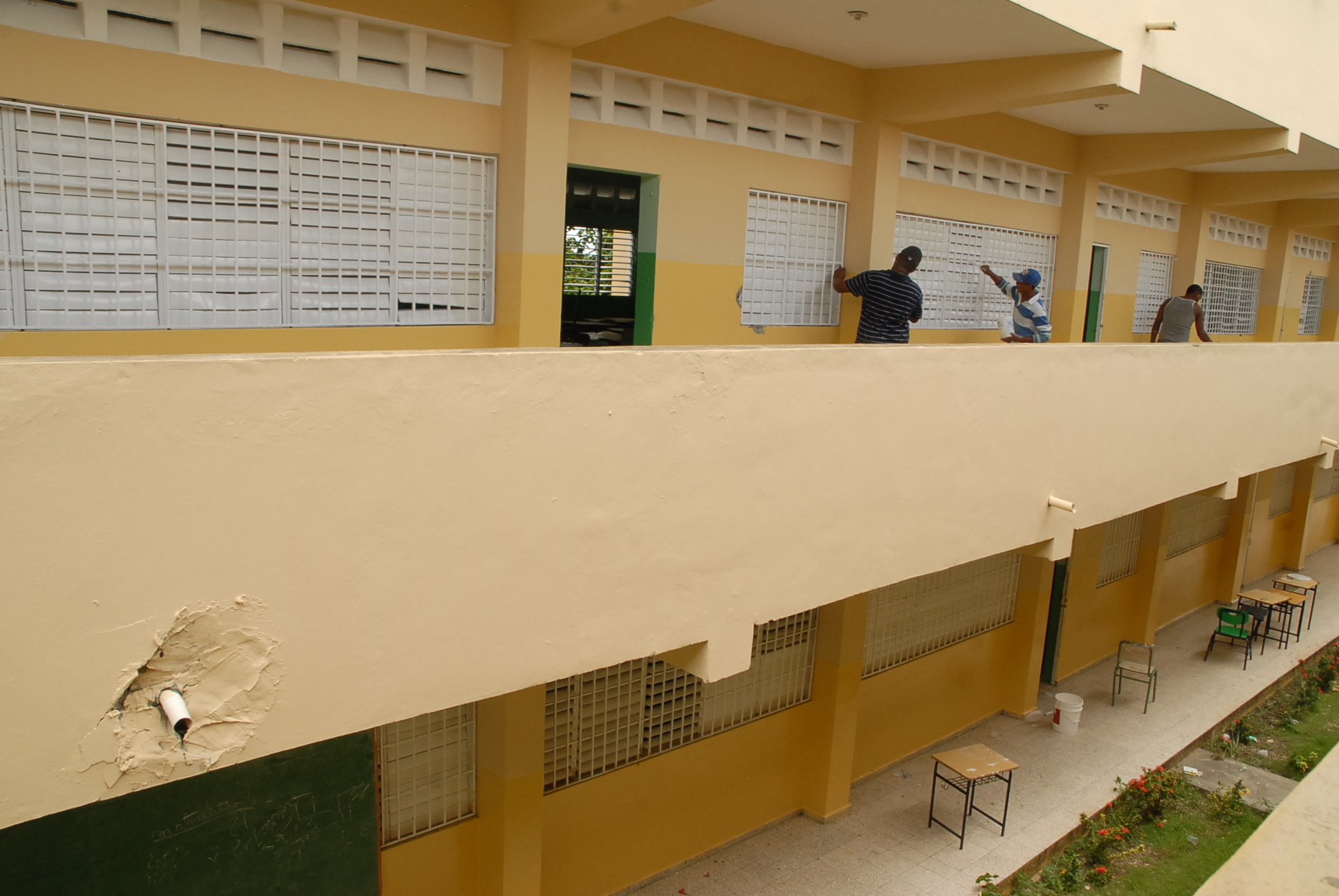  MINERD INVERTIRÁ RD$28.0 MILLONES REPARACIÓN ESCUELAS 