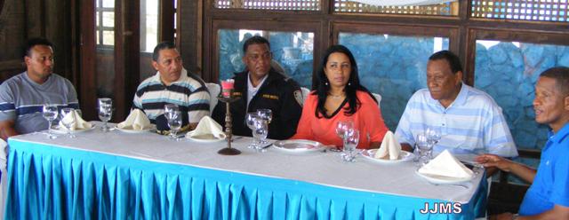 DIRECTOR REGIONAL DE LA POLICÍA REALIZA ENCUENTRO COMUNICADORES 