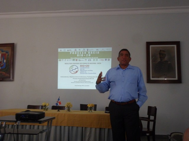 MINISTERIO MEDIO AMBIENTE EXPONE EN PUERTO PLATA POSICION DE RD ANTE CUMBRE NACIONES UNIDAS RIO+20