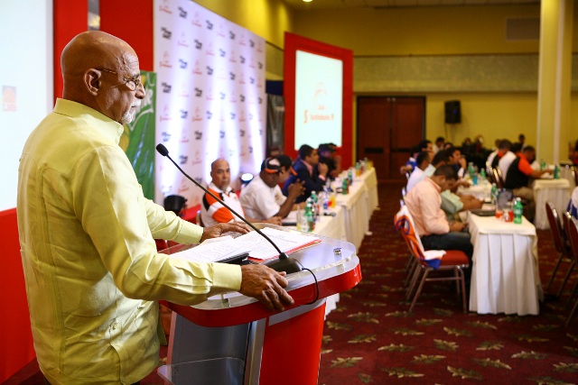 REALIZAN SORTEO JUGADORES TORNEO LNB