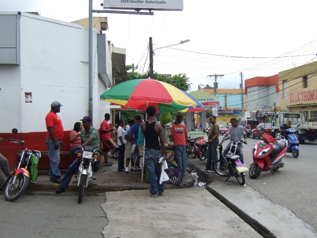 ACERAS, TARJETAS Y PAPELITOS