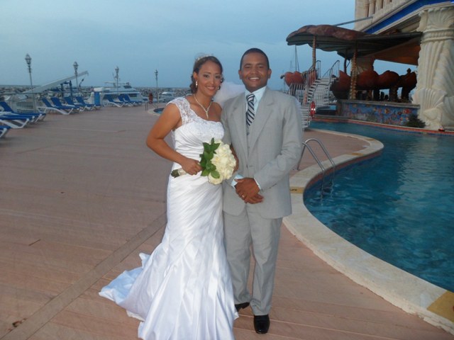 PERIODISTA ANTONIO HEREDIA CONTRAJO MATRIMONIO EN CEREMONIA INTIMA