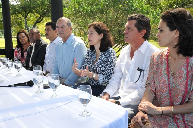 PROYECTO TURÍSTICO PLAYA GRANDE MODELO DESARROLLO SOSTENIBLE