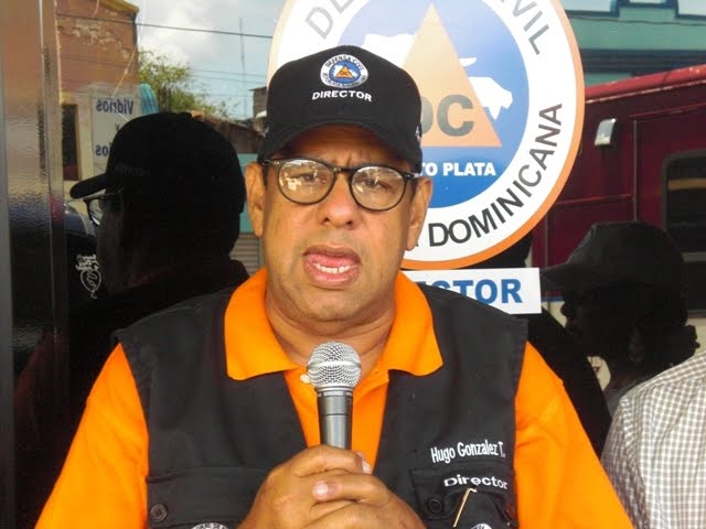 RECONOCEN GESTIÓN DESARROLLÒ DEFENSA CIVIL HUGUITO GONZÁLEZ