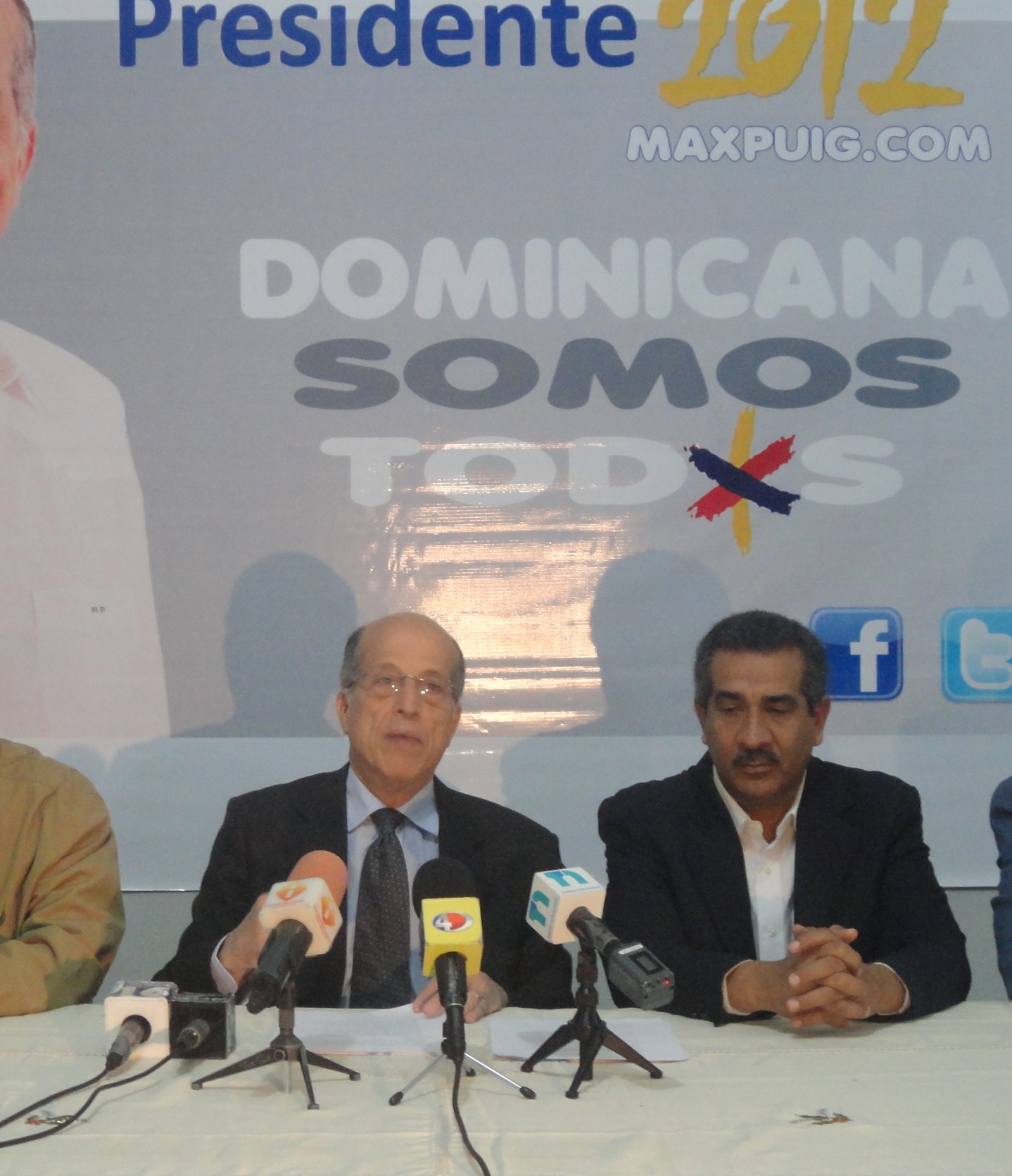 MAX PUIG ABOGA REFORMEN POLICÍA NACIONAL 