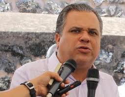 VICEMINISTRO TURISMO AFIRMA: “HIPÓLITO MEJIA, PELIGRO PARA DEMOCRACIA”