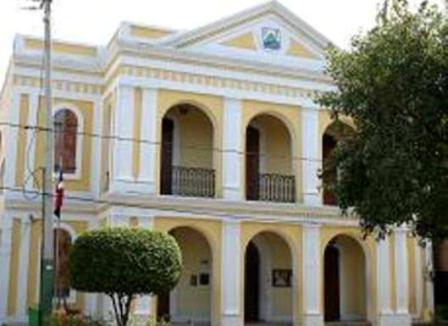 BRIGADAS REPARAN GRIETA MALECÓN PUERTO PLATA