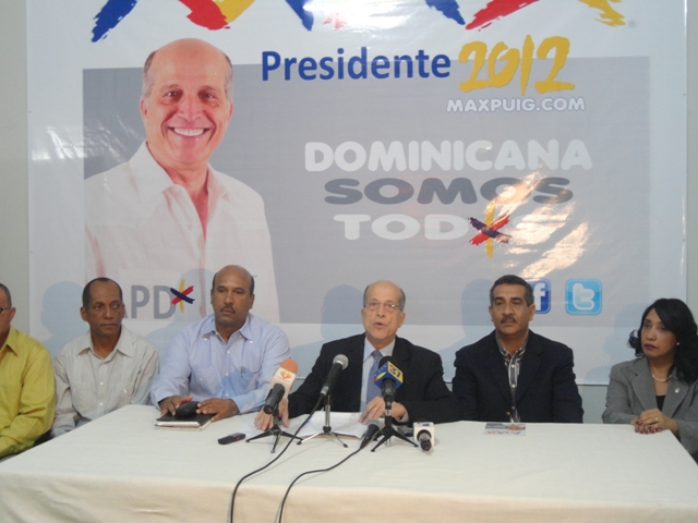 MAX PUIG CUESTIONA POLÍTICA ESTATAL SOBRE MEDIO AMBIENTE  