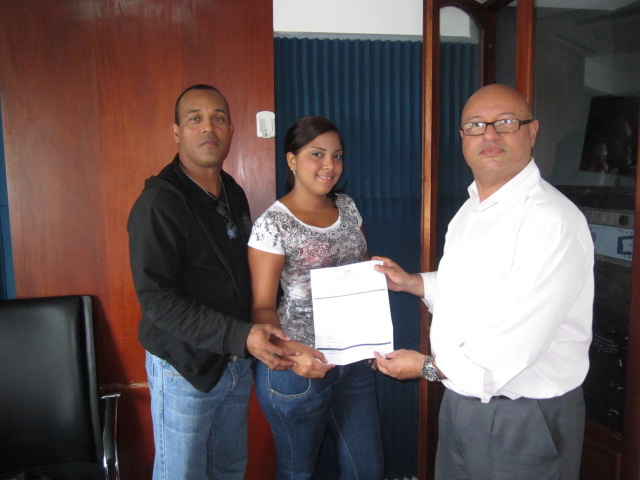EMISORA “L’ARENA, LIFESTYLE ENTREGAN PREMIOS DÍA NACIONAL SECRETARIAS 