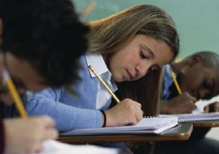 DISTRITO EDUCATIVO PP REALIZA RECONOCIMIENTO AL MERITO ESTUDIANTIL
