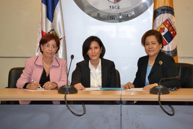 PROYECTO SOCIAL FAVORECE COMUNIDAD LAS TERRENAS