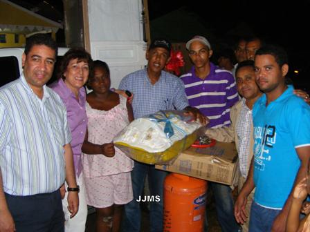 Envían ayudas damnificados lluvias en Puerto Plata