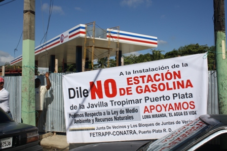 Transportistas piden paralicen construcción estación combustible