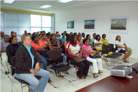 Integran Grupo Mujeres Jornadas Reforestación