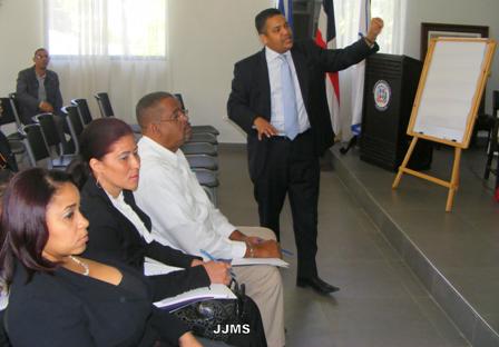 Celebran ciclo capacitación funcionarios justicia Puerto Plata