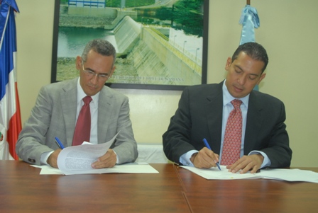 Invertirán RD$30.0 millones reducirán costos energía acueductos