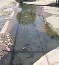 Denuncian contaminación por avería registro sanitario