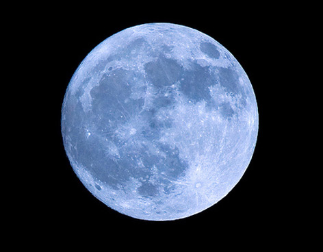 Mes de agosto se despide con “luna azul”