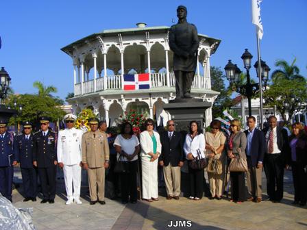 Celebran natalicio general Gregorio Luperòn