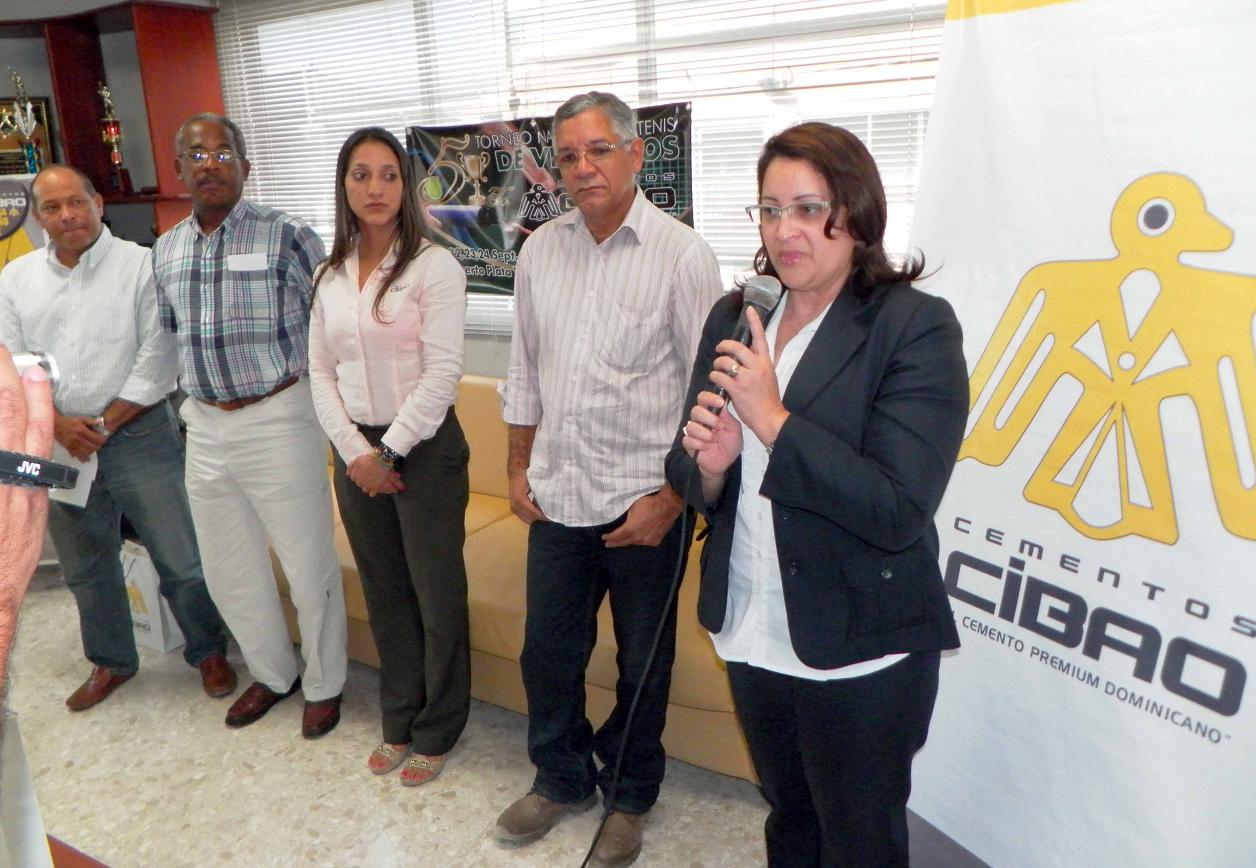 Iniciarán copa nacional tenis “Cementos Cibao” en Puerto Plata 