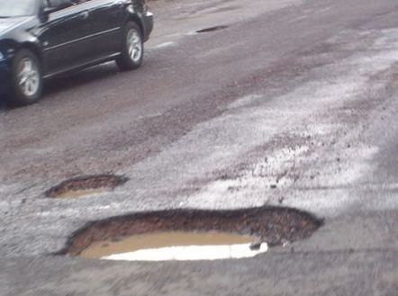 Grietas afectan calles Puerto Plata