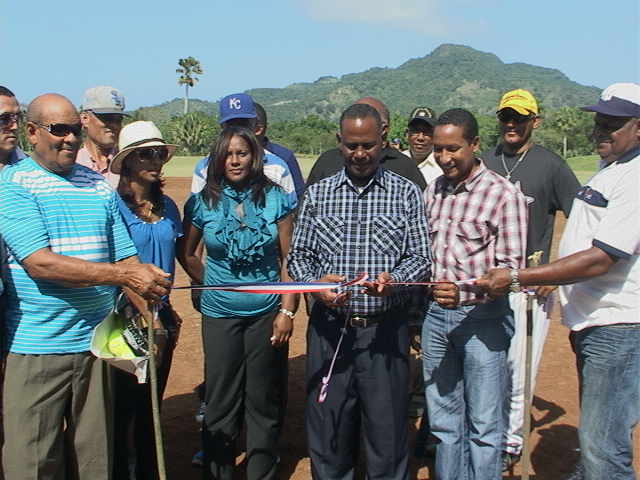 Inauguran pley Félix Ventura en Los Caños de Maimón