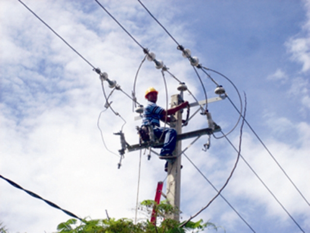 Anuncian suspensión de electricidad en PP este martes debido a mantenimiento de redes