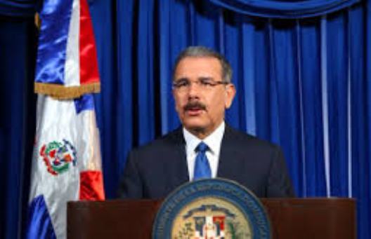 Presidente Medina escoge a Montellano para iniciar formalmente año escolar 2013-2014