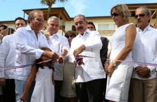 Presidente Medina encabeza inauguración proyectos turísticos inmobiliarios en Playa Dorada y Cofresí