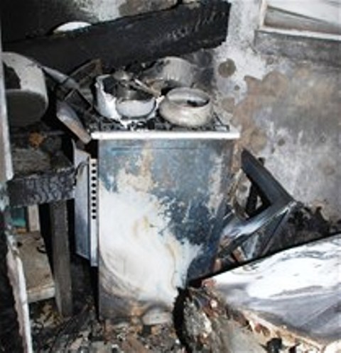 Dos niñas resultan con serias quemaduras al incendiarse vivienda en Cabarete