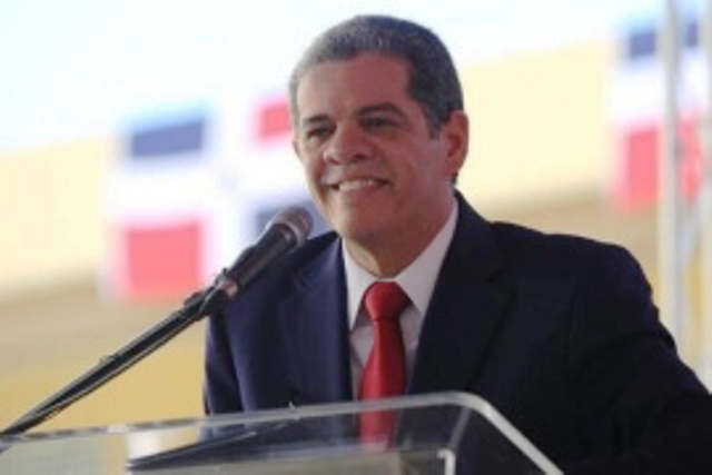 Revelan que Gobierno invirtió más de 7 mil millones de pesos en preparativos del año escolar 