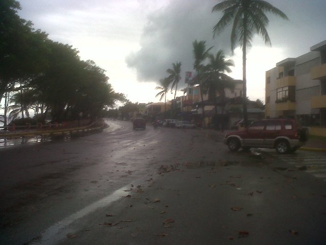 Vaguada frontal causa aguaceros en comunidades costa Norte