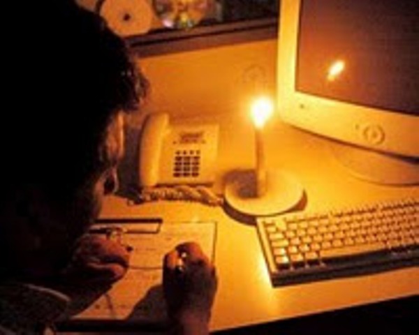 Empresarios y comerciantes siguen registrando pérdidas económicas por apagones