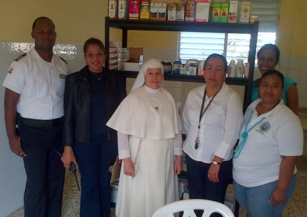 Instalan botica popular en centro de corrección San Felipe