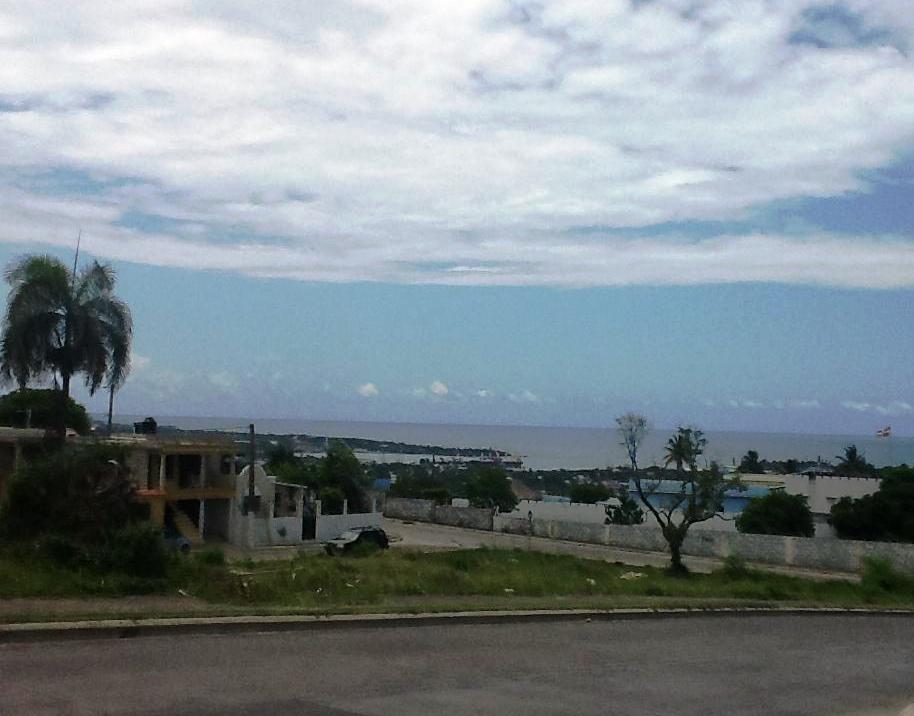 Pronostican aguaceros y tormentas eléctricas por vaguada y humedad sobre el país