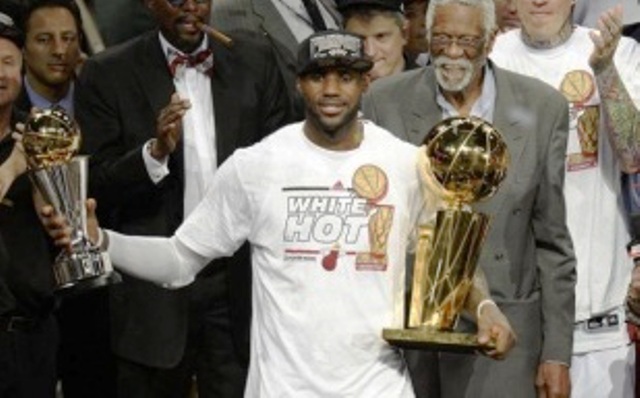 Miami revalida corona y se proclama campeon de la NBA al derrotar en fiera duela a San Antonio